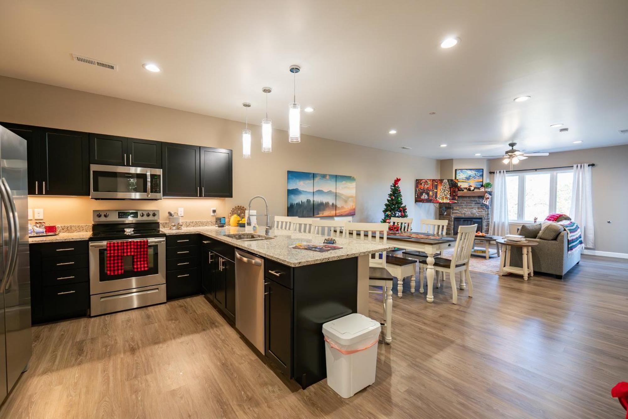 New Build - Walk-In 3Br Condo With Arcade Game - Free Attraction Tickets Included -- Fhg-207 Бренсън Екстериор снимка